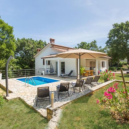 Holiday Home Rea Labin  Exteriör bild